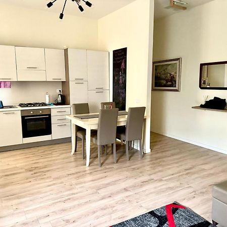 The Cocoon Apartment Giotto Arezzo Luaran gambar